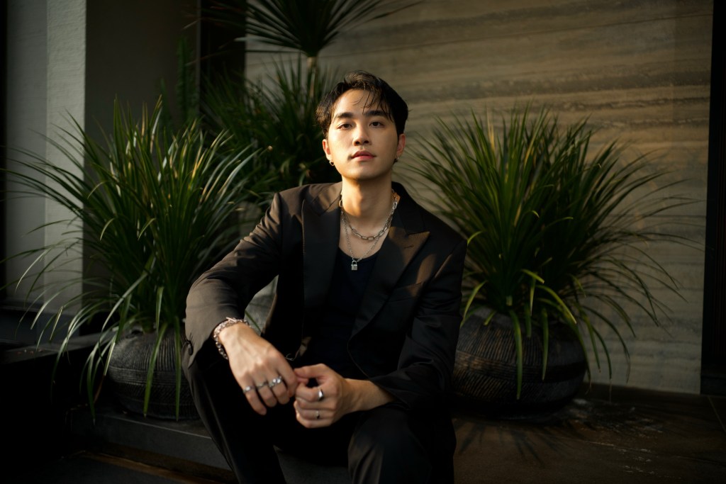Checking Into Manila: lullaboy Back with ‘Hotels & Heartbreaks’ Tour