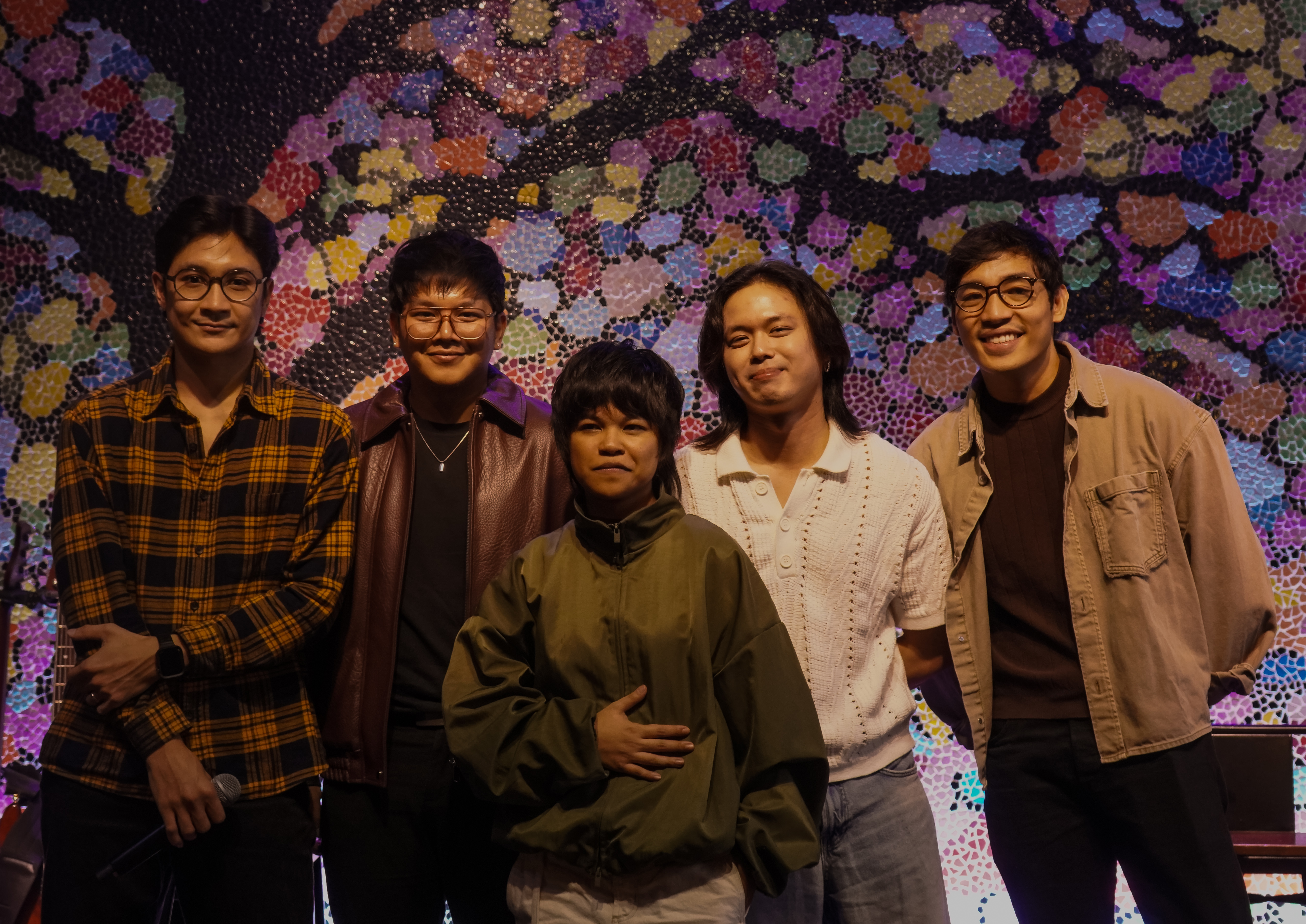 Over October to take the stage one last time with its original five-piece lineup